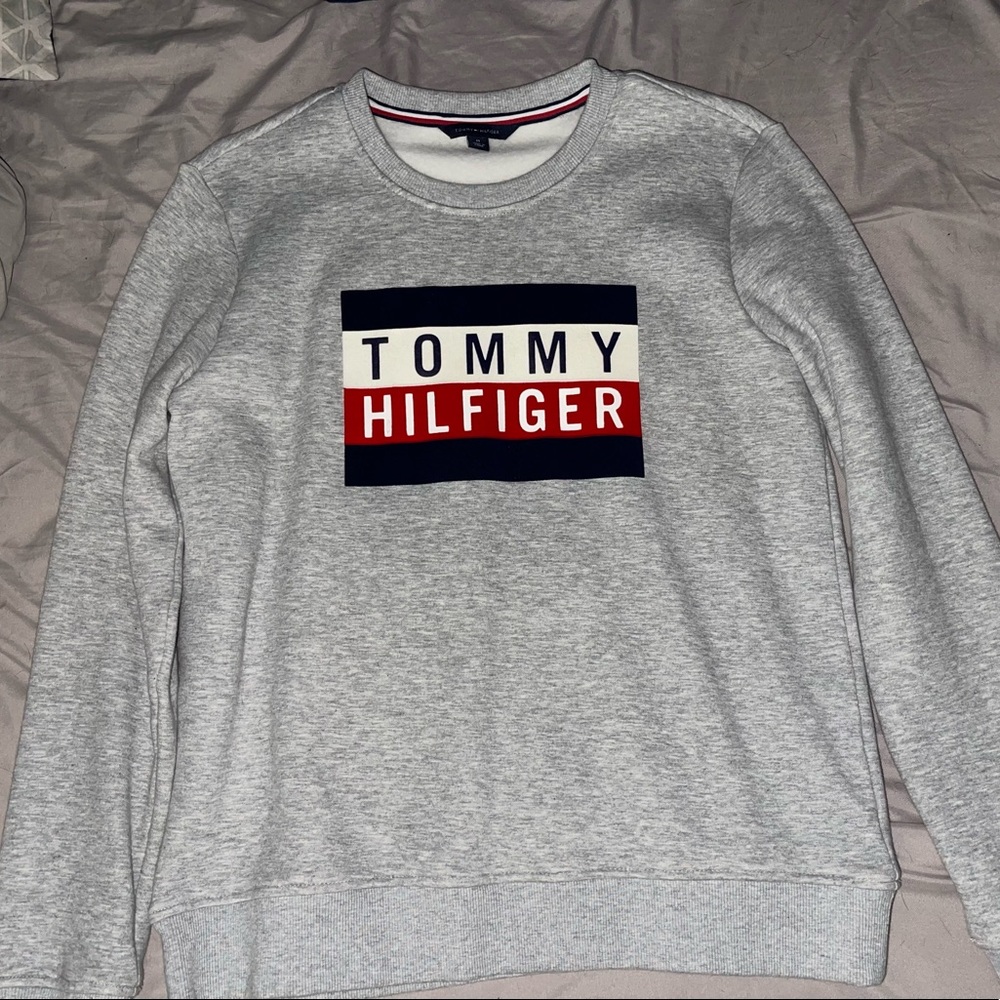 Crew neck